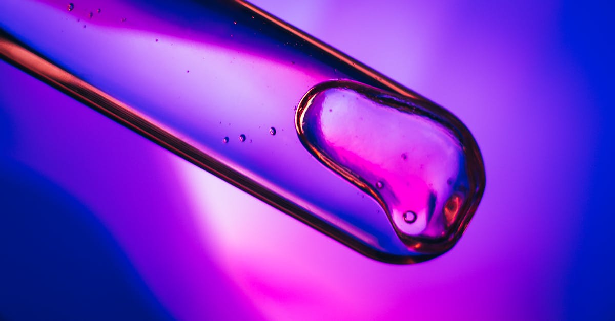 découvrez tout ce qu'il faut savoir sur les lubrifiants : types, utilisations, conseils pour choisir le meilleur produit adapté à vos besoins mécaniques ou intimes.